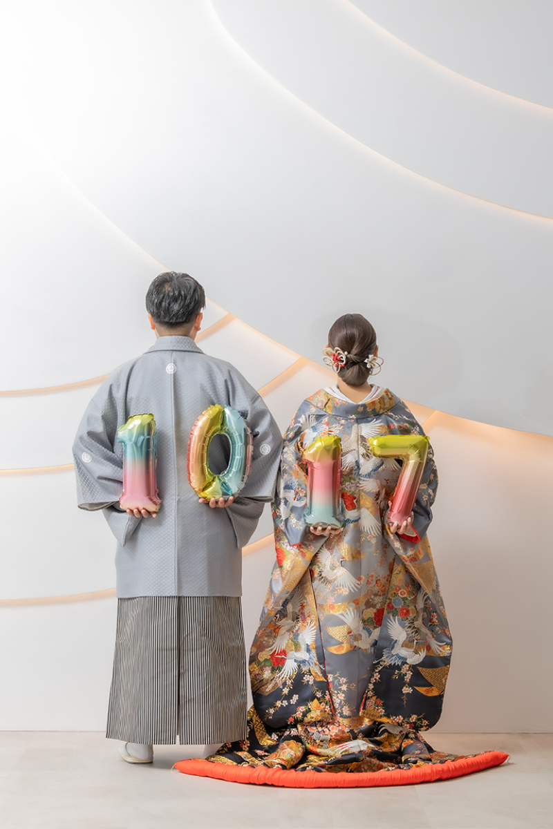 ポップなカラーのバルーンで