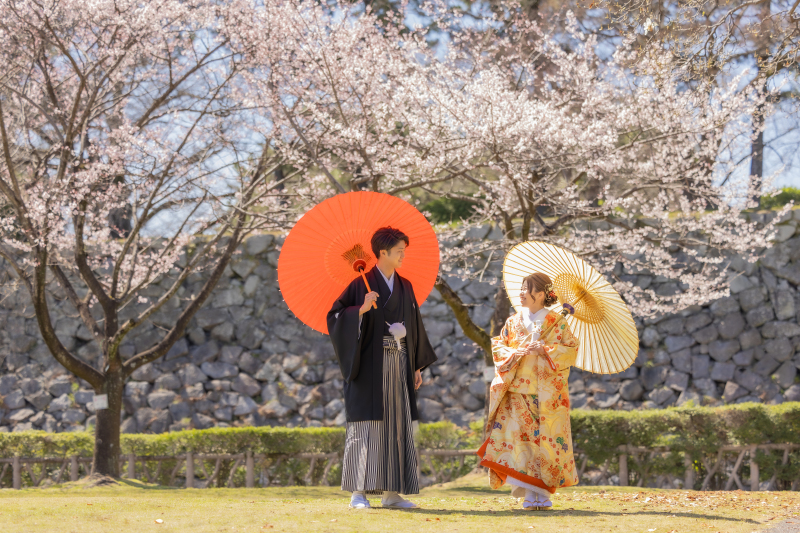 <4月末まで限定>【ロケーション+スタジオ】和装1着+洋装1着|春の桜ロケご希望の方にも|大満足プラン♪