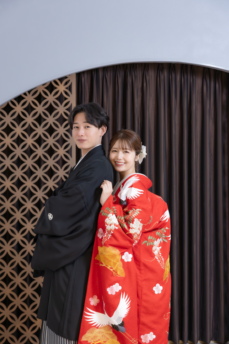 ＜6月末までの撮影＞選べる1着【スタジオ撮影】シーン数豊富｜全70カットに美肌・小顔・痩身加工付き｜アルバム付のセットプラン♪