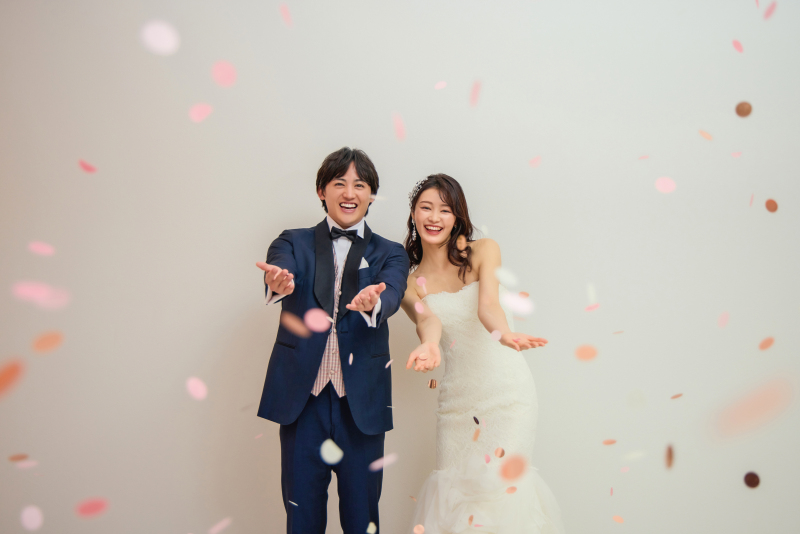 <2月末まで限定>洋装1着+和装1着【スタジオ撮影】|背景4シーン|撮影100カット全データ|キレイ加工が付いてこの価格!