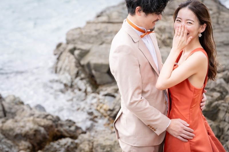 カラードレスでの前撮りでおふたりらしさ表現!