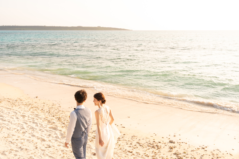 サンセットのビーチで