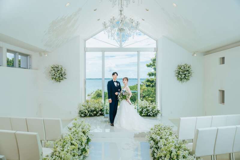 白いチャペルから始まる旅