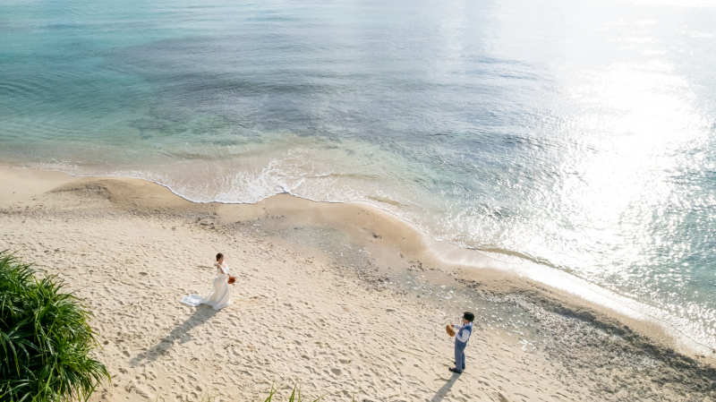 ふたりだけのビーチでのひと時