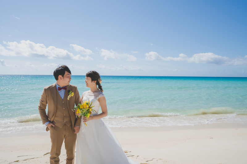 【宮古島】ドローン付きプラン/沖縄リゾートフォトならでは♪大きく広がる海を背に撮影を!フリーチョイスドレス&安心のヘアメイク付!