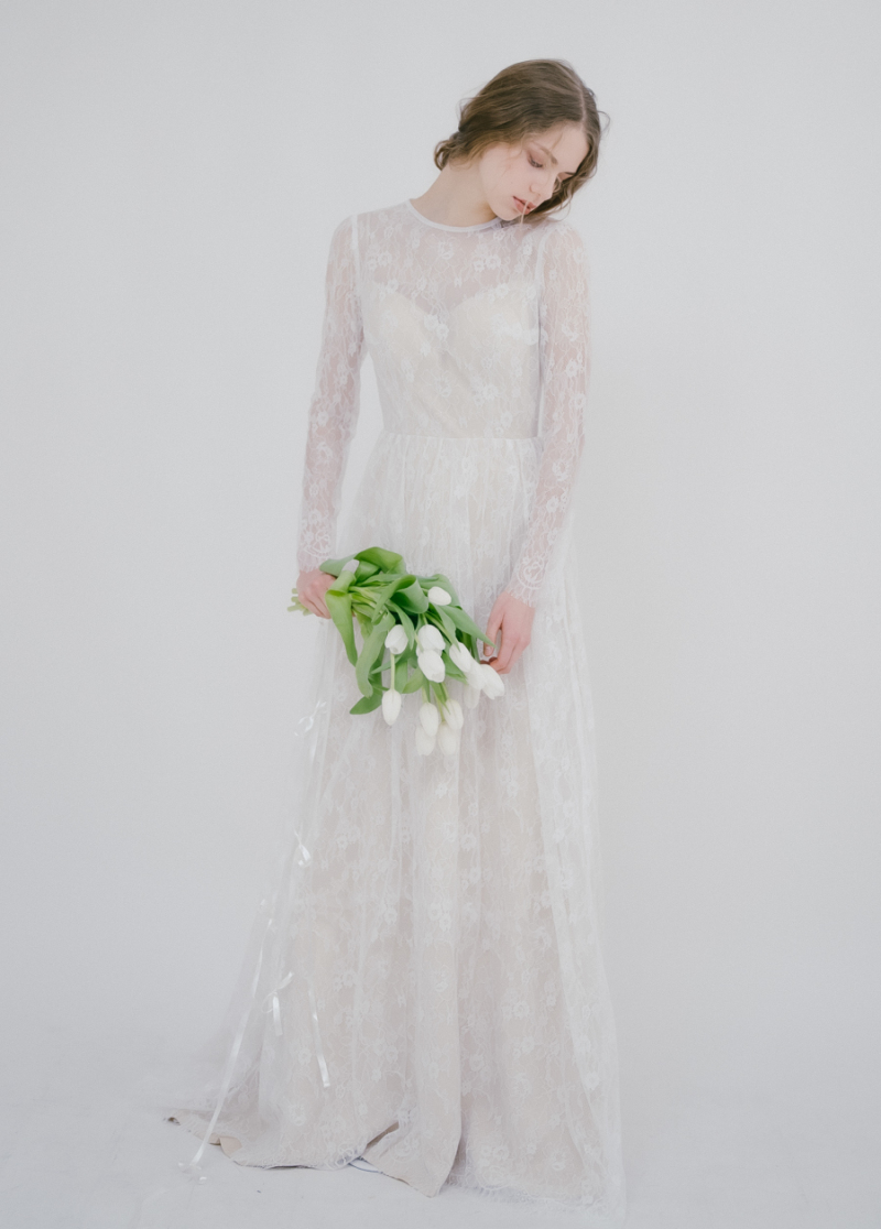 新作衣装コレクション〈Sofia〉