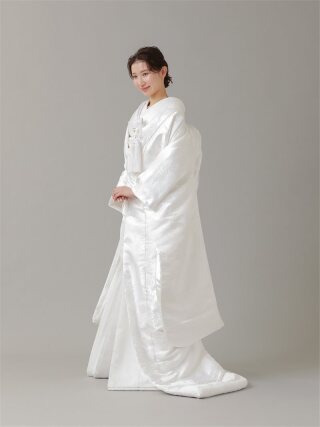 花車に鶴（はなぐるまにつる）