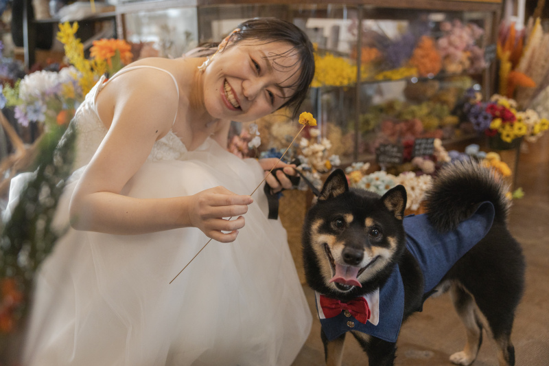 お店の中はお花でいっぱい