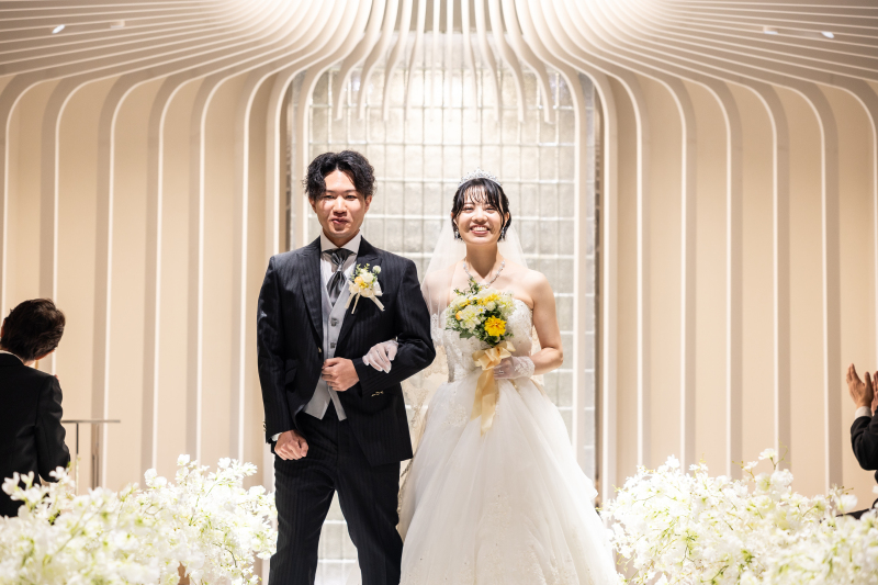 【セレモニーフォト】新郎新婦退場