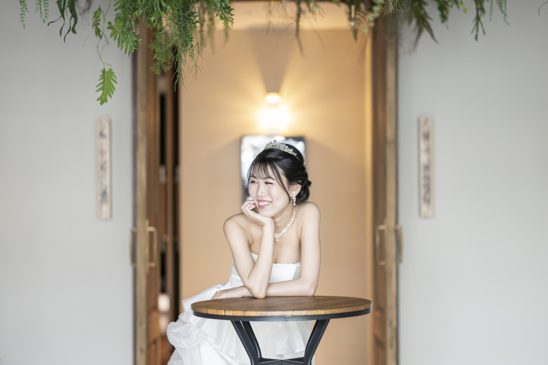 ソロフォトプラン【5月までの撮影限定！24,500円OFF】洋装１点_チャペルフォト｜全50データ付