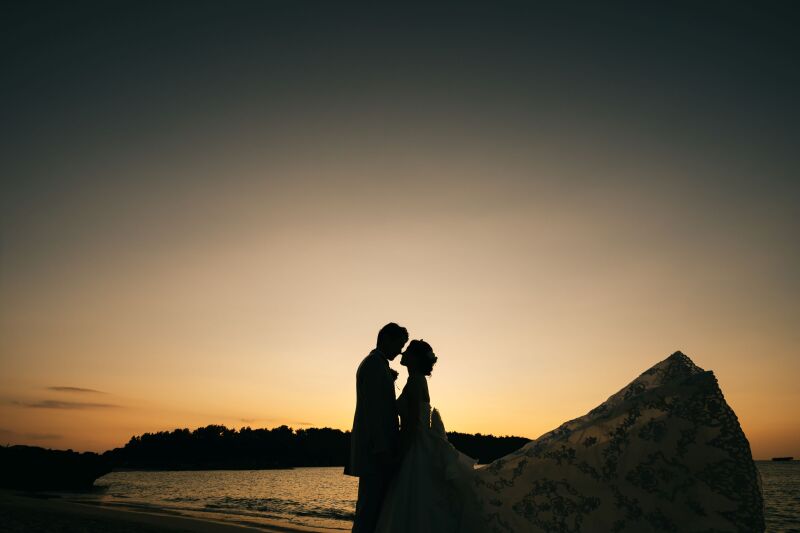 SUNSET WEDDING