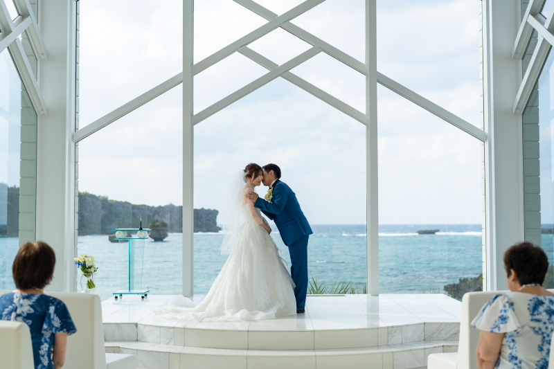 ほっぺたに着地中♡