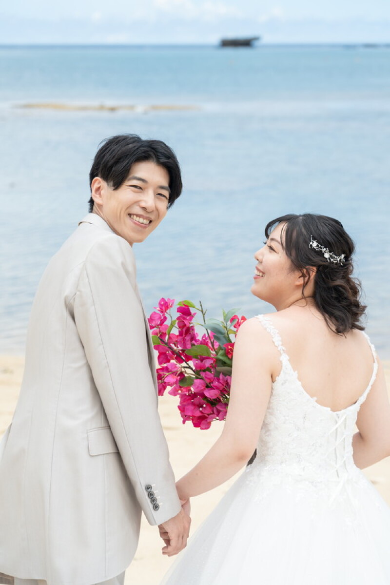 海とブーゲンビリア