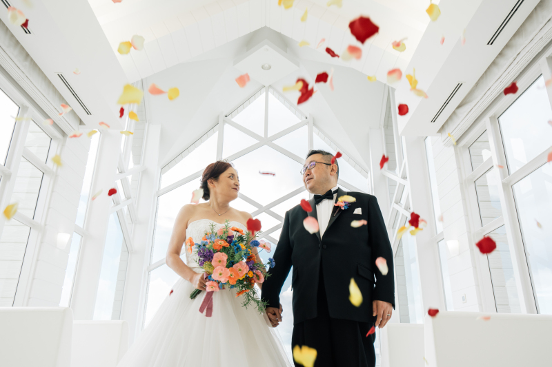 花びらに包まれて