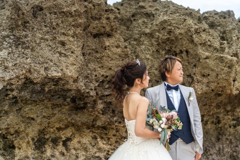 沖縄らしい岩場にて