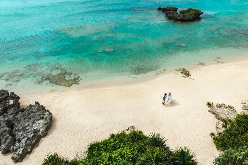 ザ・シーサイドガーデン ラグーン大聖堂 byワタベウェディング_海で撮影できる