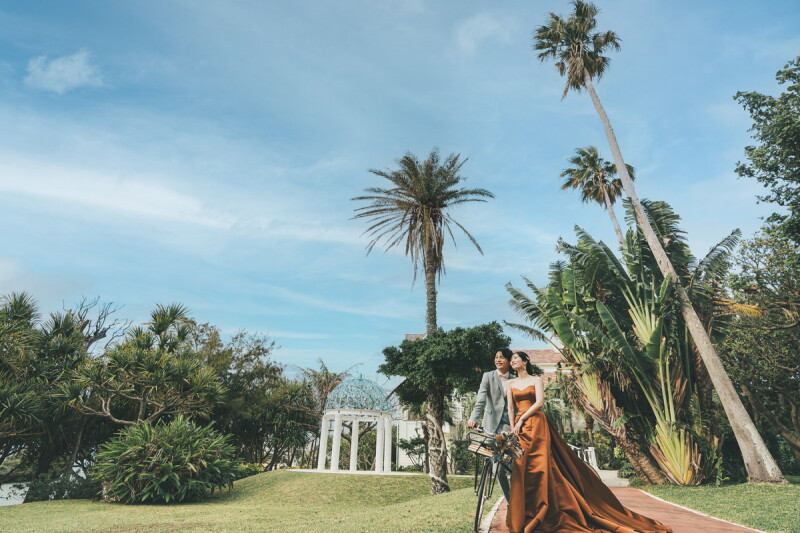 ザ・シーサイドガーデン ラグーン大聖堂 byワタベウェディング_ガーデンで撮影できる