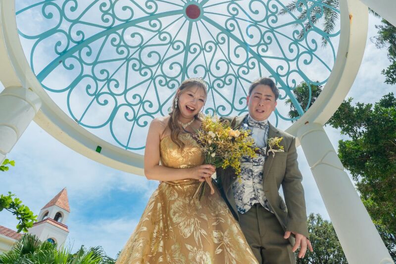 【ドレス2着付】◉美容師同行+新婦ヘアチェンジ+新郎ヘアメイク込!|チャペル&ガーデン&ビーチ¥158,180→¥121,880