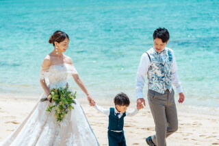 春休みに❀【ファミリーフォト】3～7月撮影≪3月成約限定≫【ビーチ＆グリーン100カット】￥129,200&rarr;￥83,050