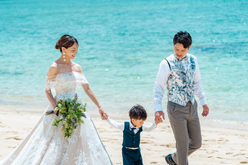 春休みに❀【ファミリーフォト】3～7月撮影≪3月成約限定≫【ビーチ＆グリーン100カット】￥129,200&rarr;￥83,050