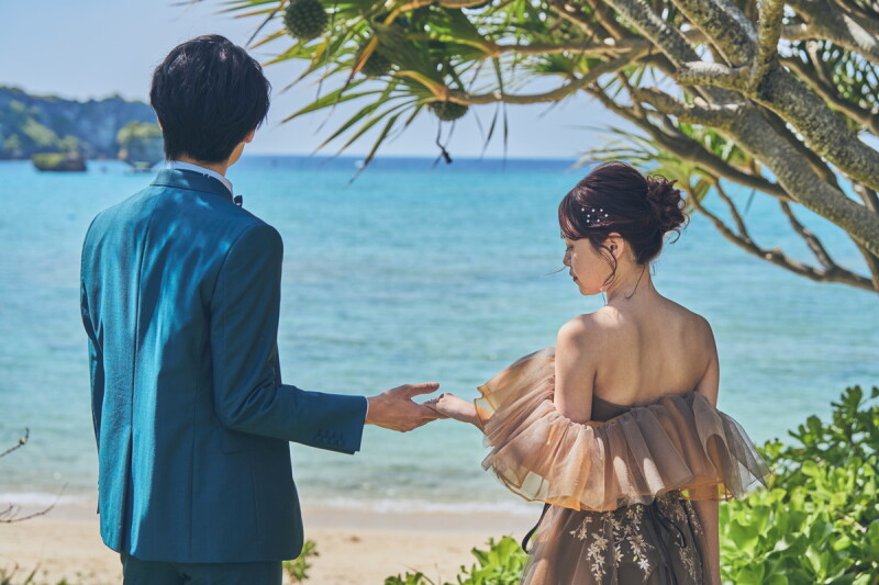 ラグーン大聖堂人気NO.1【ドレス2着付きスタンダードプラン】カラードレスもお取り扱い♬|チャペル+ガーデン+ビーチ100カット