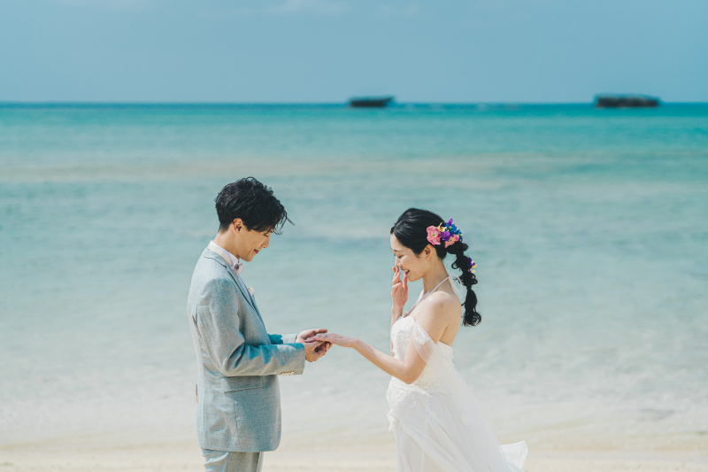 ◉12月~2月撮影限定◉ドレス2着付プラン◉特別価格◉¥87,780!カラー取り扱い有♬|チャペル+ガーデン+ビーチ100カット