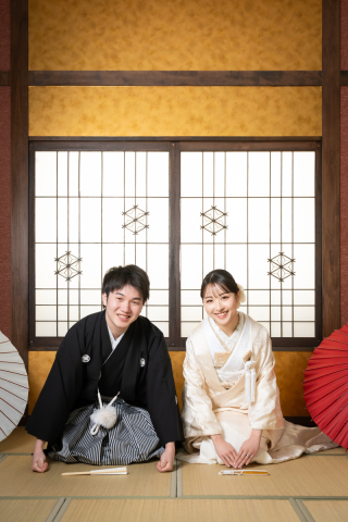 The oneday photo wedding_和装スタジオ（伝統とモダンが交差する空間で新しい和装を）