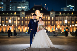 The oneday photo wedding_夜の東京駅周辺ロケ(和田倉門や明治安田生命前で夜景撮影)