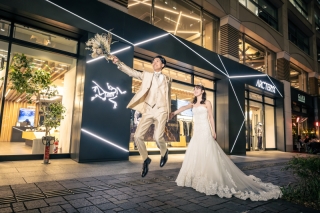 The oneday photo sweet_夜の東京駅周辺ロケ（和田倉門や明治安田生命前で夜景撮影）