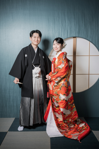 The oneday photo wedding_和装スタジオ（伝統とモダンが交差する空間で新しい和装を）