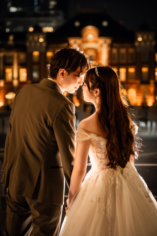 The oneday photo wedding_夜の東京駅周辺ロケ(和田倉門や明治安田生命前で夜景撮影)