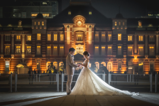 The oneday photo sweet_夜の東京駅周辺ロケ(和田倉門や明治安田生命前で夜景撮影)