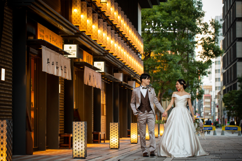 《8月末まで限定》特別割引&選べる特典♪【街ロケ&Sweetドレス|スタジオ撮影】◎229600円→149800円
