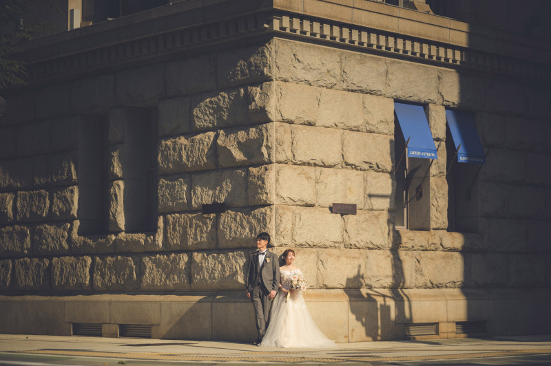 夕日に照らされて