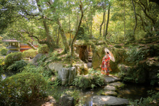 四季折々の表情を魅せる庭園ロケ