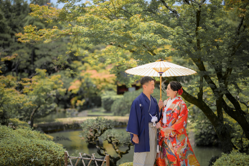 eneen wedding KOBE_庭園で撮影できる