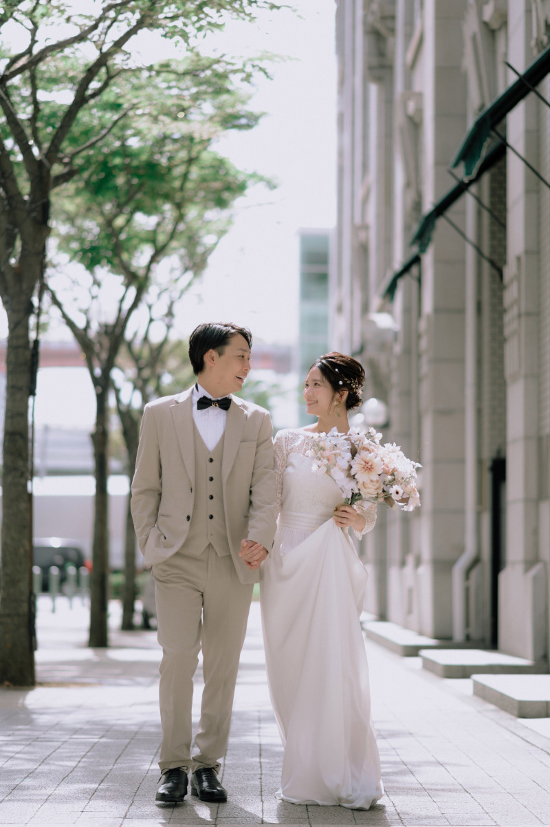 eneen wedding KOBE_女性のフォトグラファーがいる