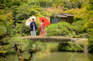 eneen wedding KOBE_【相楽園】四季折々の美景が楽しめる日本庭園で和装お洒落フォトを！