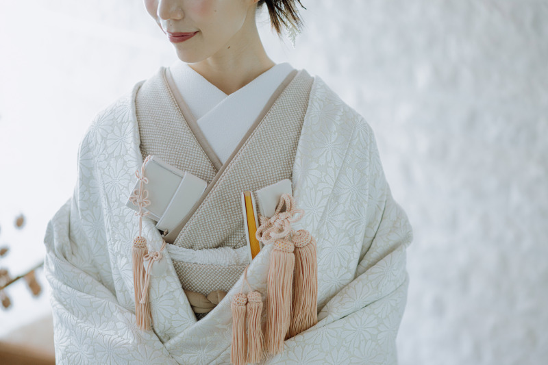 【お持ち込み無料♪】和装・洋装お持ち込み!2ロケーション+スタジオ ヘアチェンジ込み♪|美肌補正付★追加料金なし♪