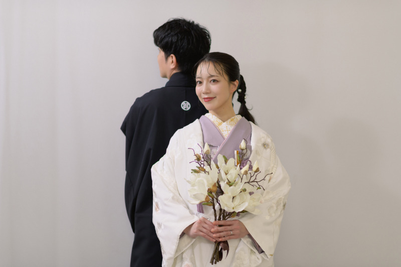 【スタジオで撮れる】貸し切りスタジオで二人だけの空間♪スタジオ｜和装1着★美肌補正付・全データ追加料金なし♪