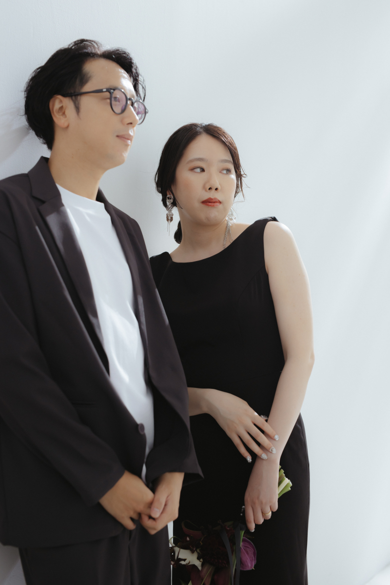 ブラックコーデが素敵…!