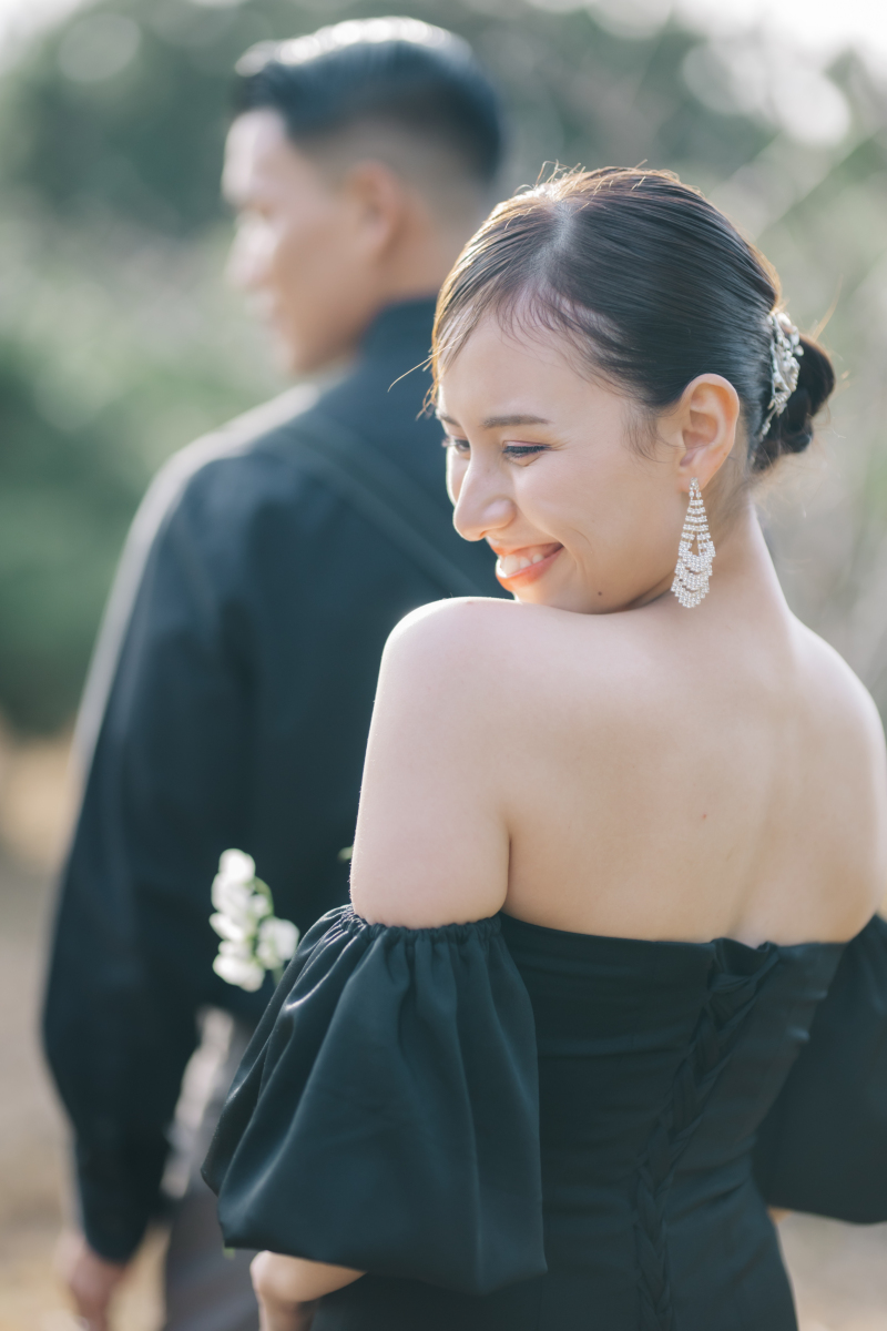 緑が映えるロケーションから撮影スタート