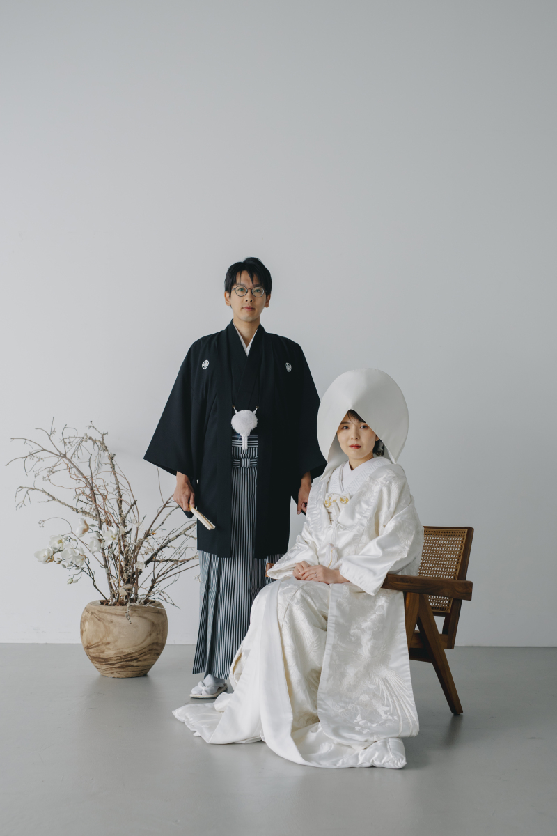 雰囲気に合う背景を用意しています