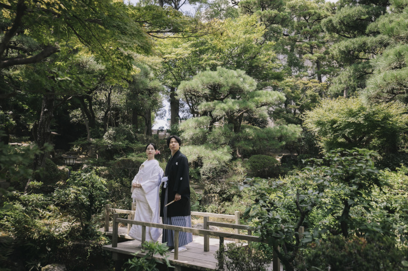 庭園内で