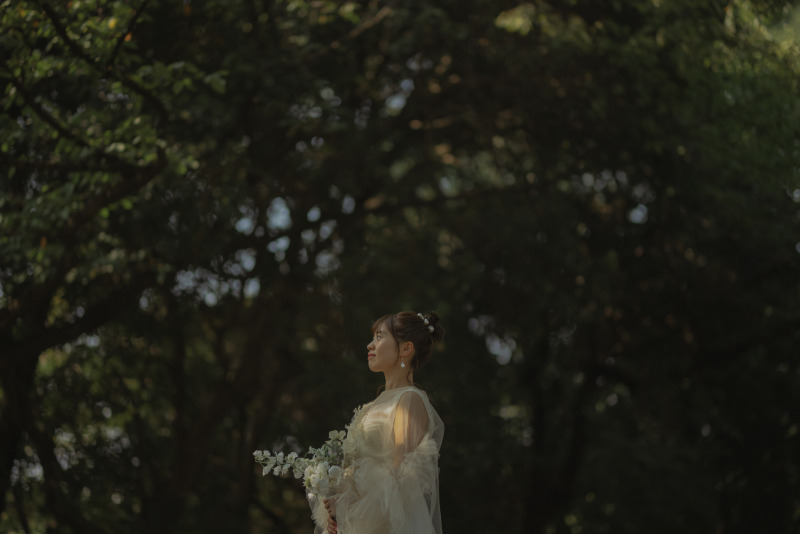 【ドレス1着】洋装ロケーション撮影【スタジオ近くの公園にて撮影/新婦様ドレス、ヘアメイク、着付け、データ料込み】