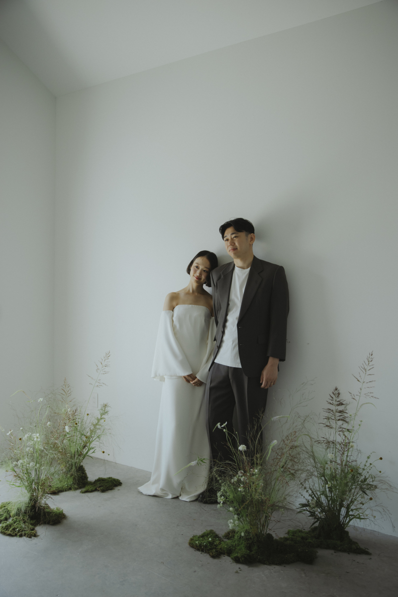 【1/31限定／ムービー付き】フラワーコーディネートスタジオプラン（ドレス1着・衣装・美容・着付け・データ込み）