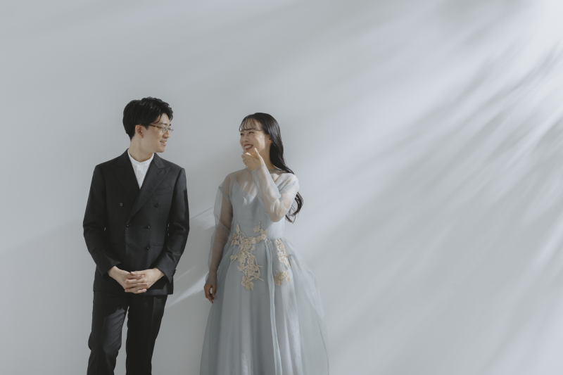 【1〜2月限定】ドレス１着プレゼント！ドレス２着＋スタジオプラン（衣装、美容、着付け、データ付）