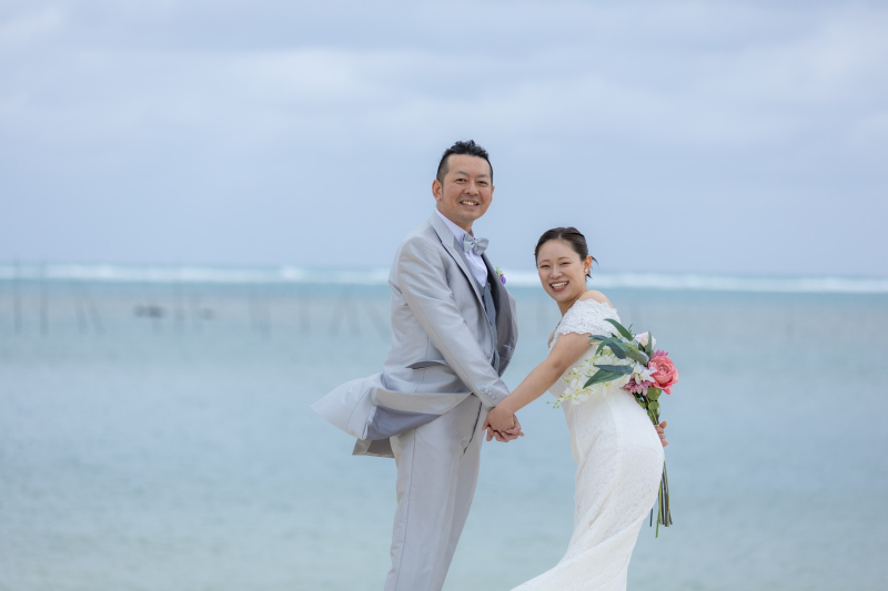 手を取り合うはじまり