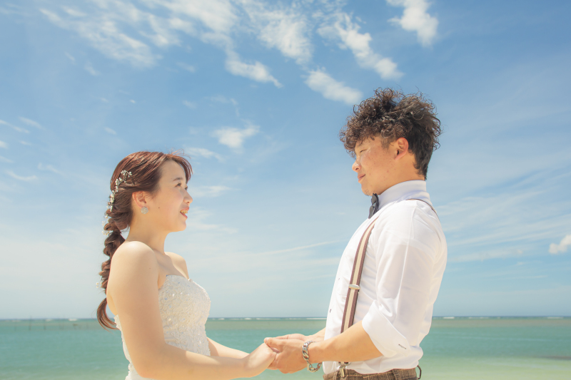 美しい海を背景に…