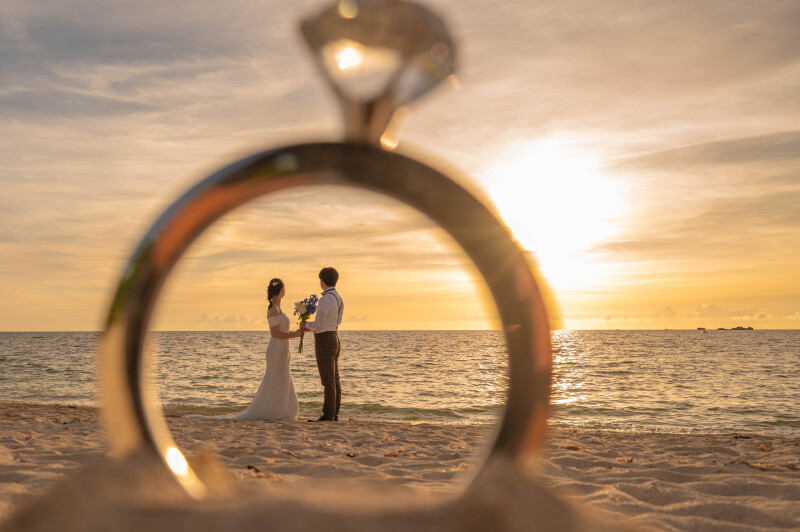 指輪越しの景色